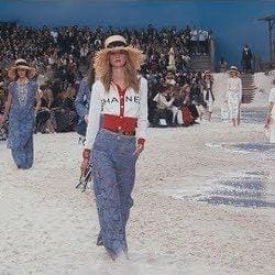 Chanel S/S 19 Show — Chanel