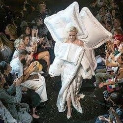 Viktor & Rolf Haute Couture Fall 2018 Sh... — Viktor & Rolf