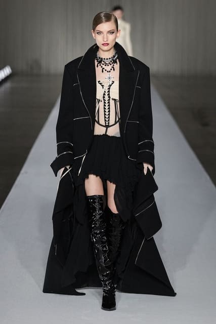 Aniye By F/W 24 Show