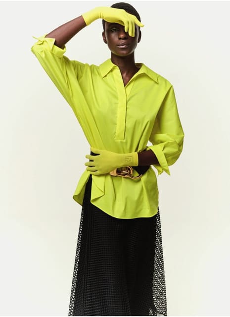 YELLOW IS THE NEW BLACK for Donna Modern...