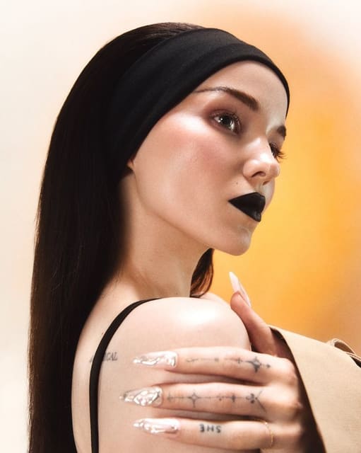 Dove Cameron — BYRDIE