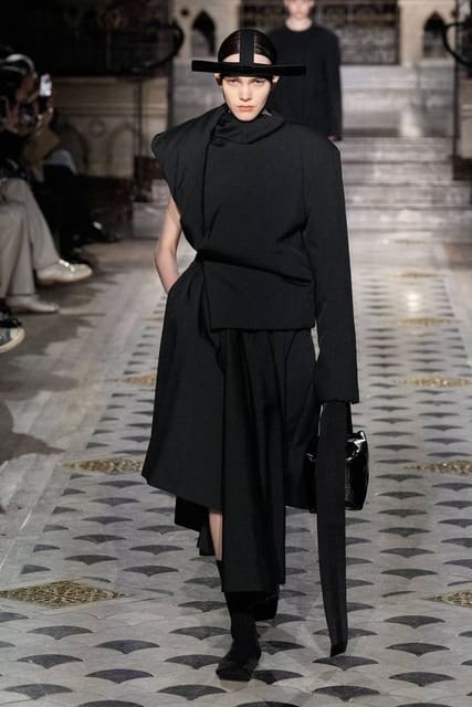 Uma Wang F/W 24 Show — Uma Wang