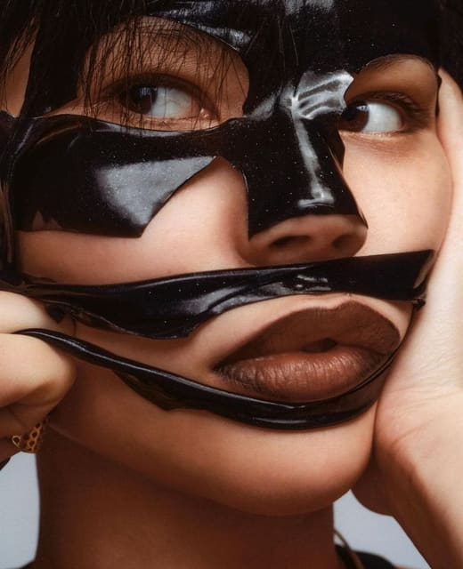 Skin Science — Vogue Czechoslovakia