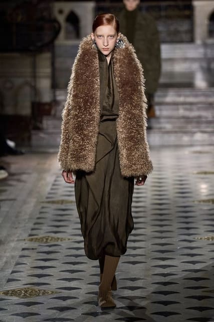 Uma Wang F/W 24 Show — Uma Wang