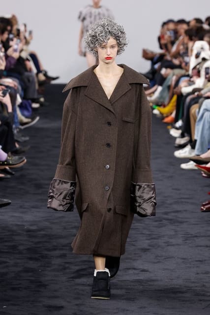 J.W. Anderson F/W 24 Show — J.W. Anderson