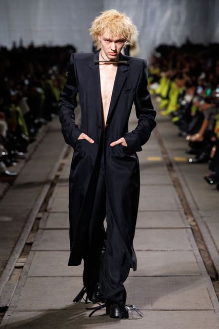 Alexander McQueen F/W 24 Show — Alexander McQueen