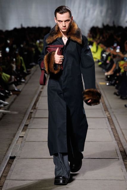 Alexander McQueen F/W 24 Show — Alexander McQueen