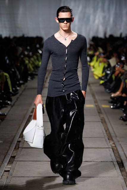 Alexander McQueen F/W 24 Show — Alexander McQueen