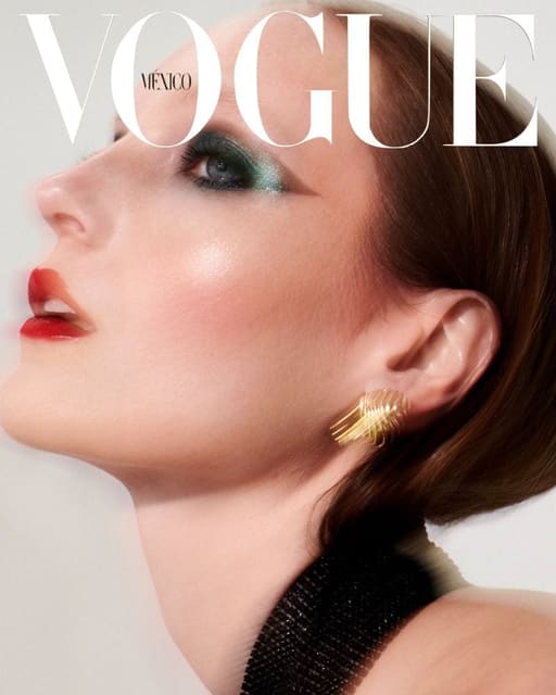 'THE RED SPARKLE' — Vogue Mexico