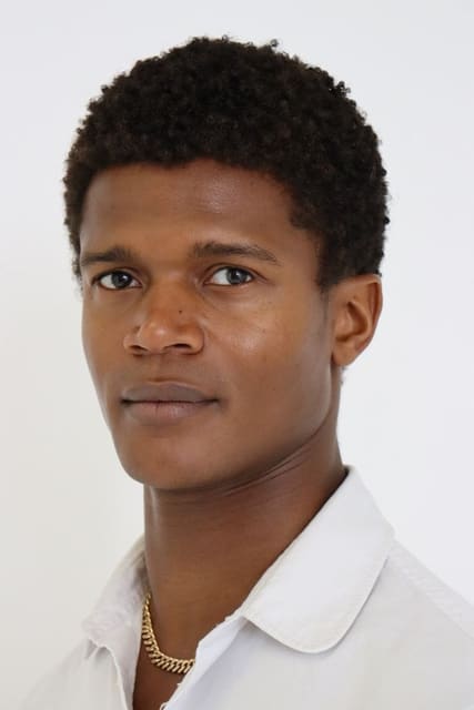 O'Shea Robertson — 7