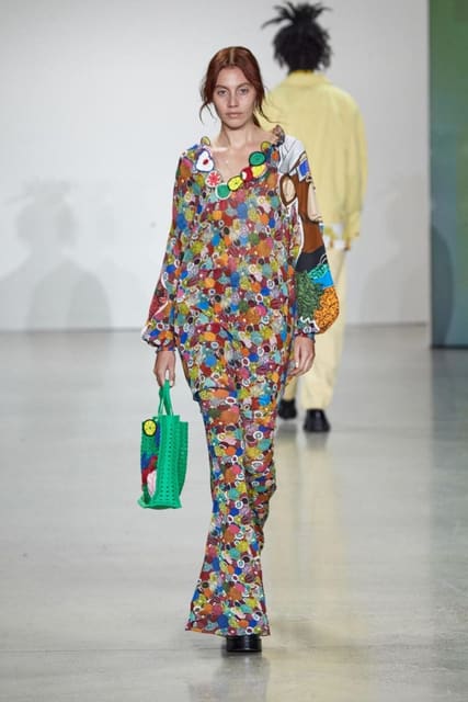 Vivienne Tam S/S 23 Show — Vivienne Tam