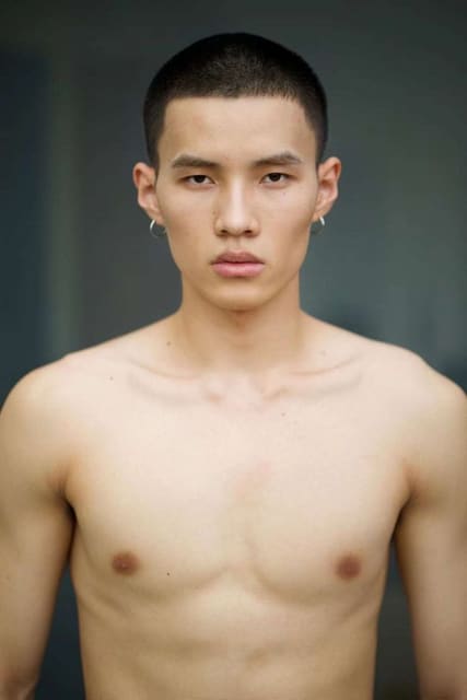 Xinyu Feng