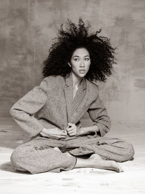 Aoki Lee Simmons — 9