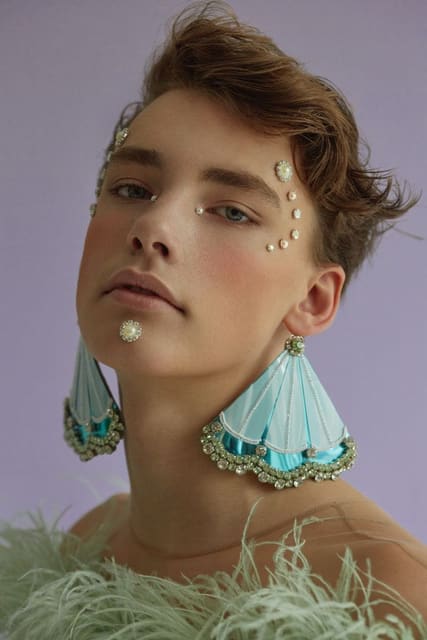 Vinyl by Jhen ying lin & Hazel chiu — Kunst Magazine