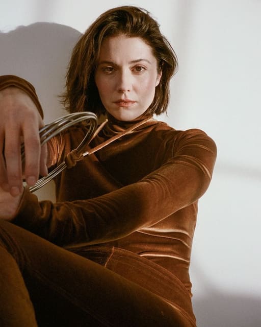 Mary Elizabeth Winstead by Kourtney Kyung Smith — ContentMode Magazine
