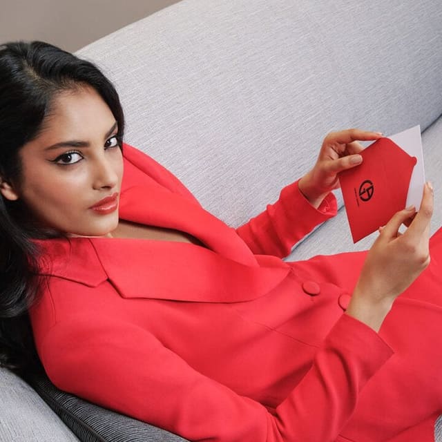 Armani Signature I VIP Beauty Program — Armani Beauty