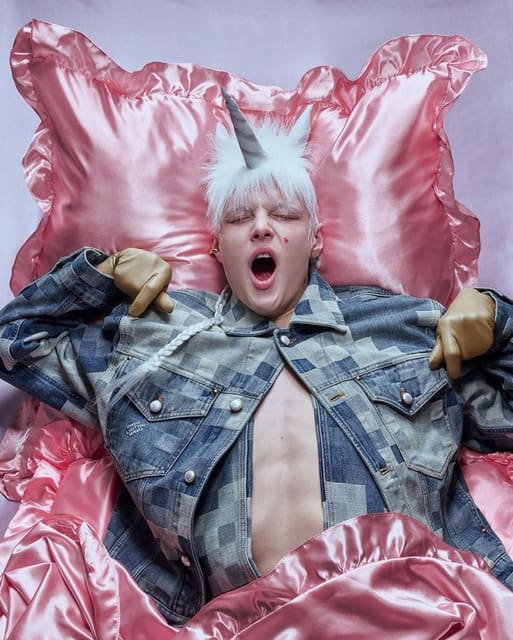 TUSH 54 // Photography by Anna Milena Wo... — Tush Magazine