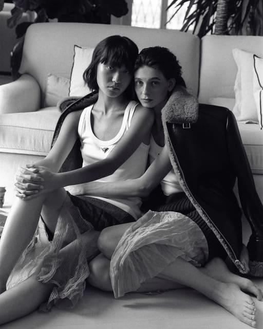 Come a little closer by Virginia Ronzoni — Mia Le Journal