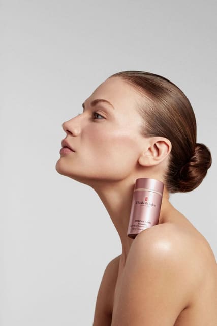 Elizabeth Arden — Vanity Fair Espana