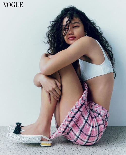 How To Style High Summer Skirts, From Wi... — Vogue Philippines