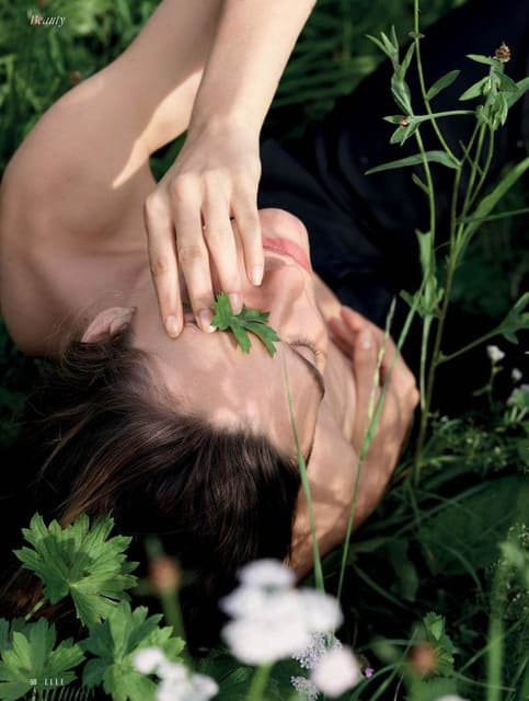Follow the green path — Elle Singapore