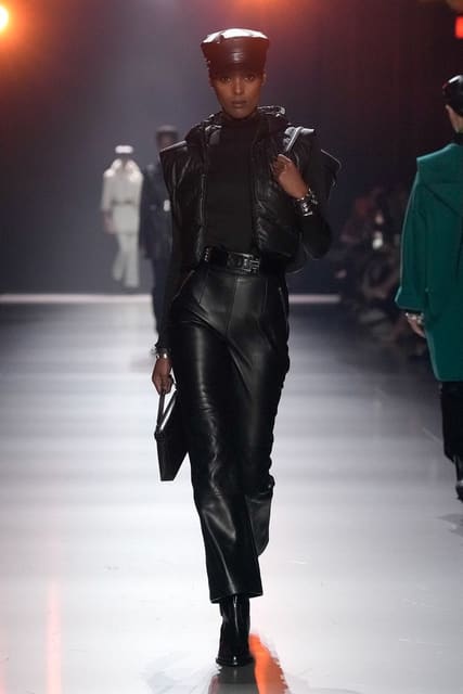 Malika Louback — 8