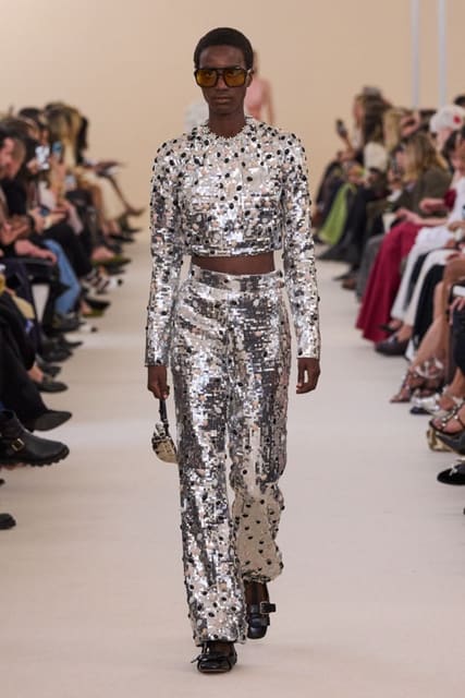 Giambattista Valli F/W 24 Show — Giambattista Valli
