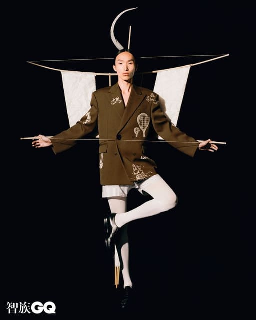 Fourth Wall Of Childish Theater — GQ China