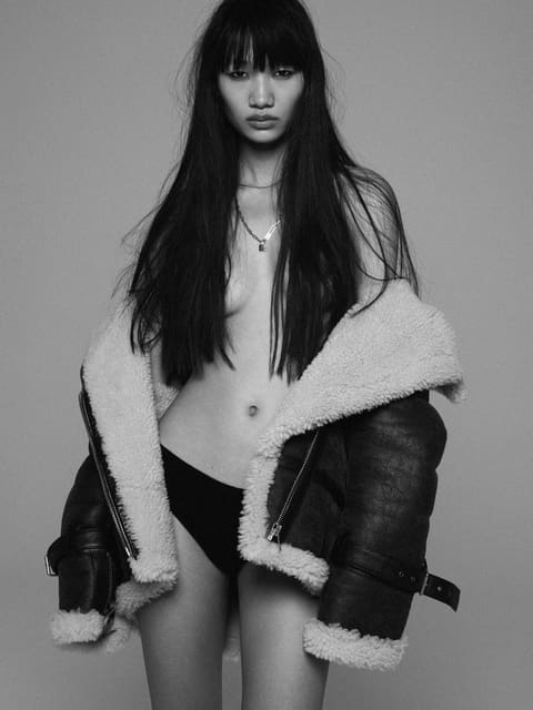Luoyi by Paul Morel