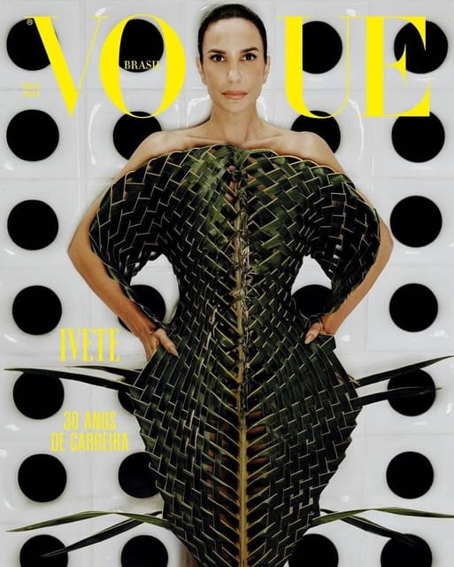 Vogue Brasil December 2023 Cover — Vogue Brasil