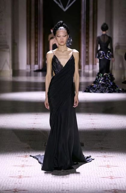 ArdAzAei Haute Couture Fall 2024 Show — ArdAzAei