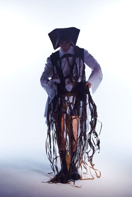 Vestige of Who I am — Kaltblut Magazine