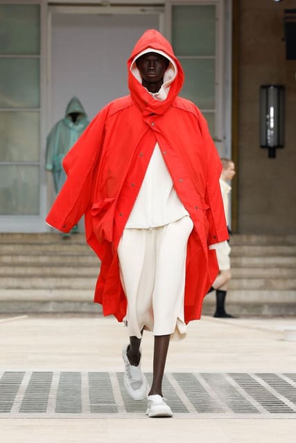 Homme Plisse Issey Miyake S/S 25 Show — Issey Miyake