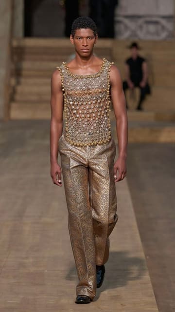 Dolce & Gabbana Alta Sartoria 2024 Show ... — Dolce & Gabbana