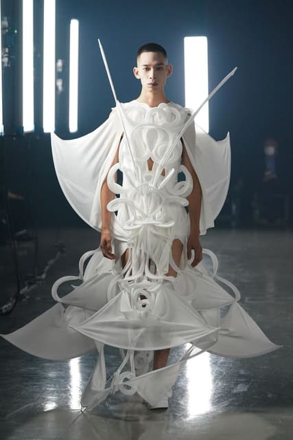 Ryunosukeokazaki S/S 22 Show 000 — Ryunosukeokazaki