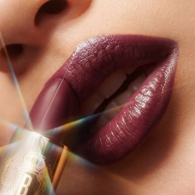 Holiday 2023 — Bobbi Brown