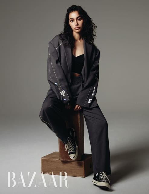 Why Influencer Adrianne Looks Stylish- O... — Harper's Bazaar Korea