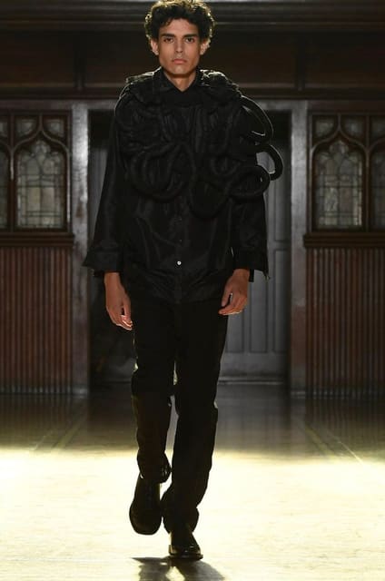 Meruert Tolegen S/S 25 Show — Meruert Tolegen