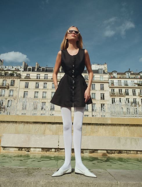 Emma in Paris — Elle Norway