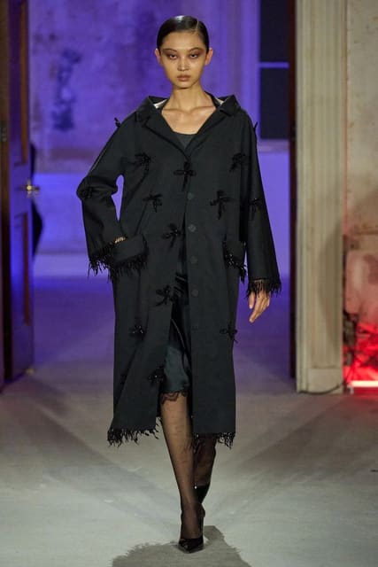 Huishan Zhang S/S 25 Show — Huishan Zhang