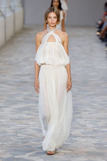 Alberta Ferretti S/S 25 Show — Alberta Ferretti