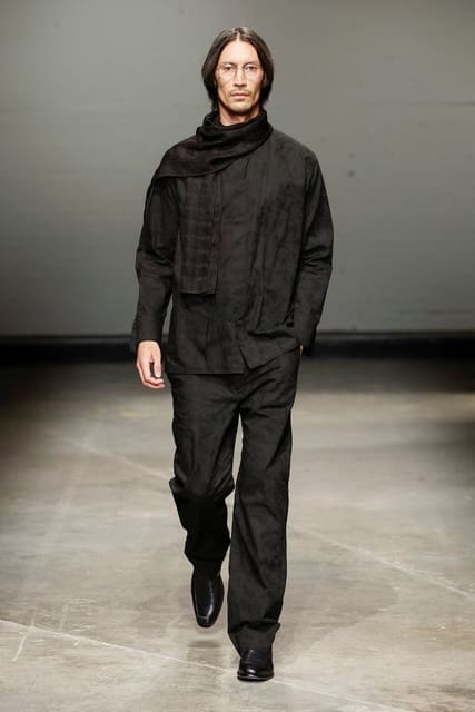 DERRICK S/S 25 Show — Derrick