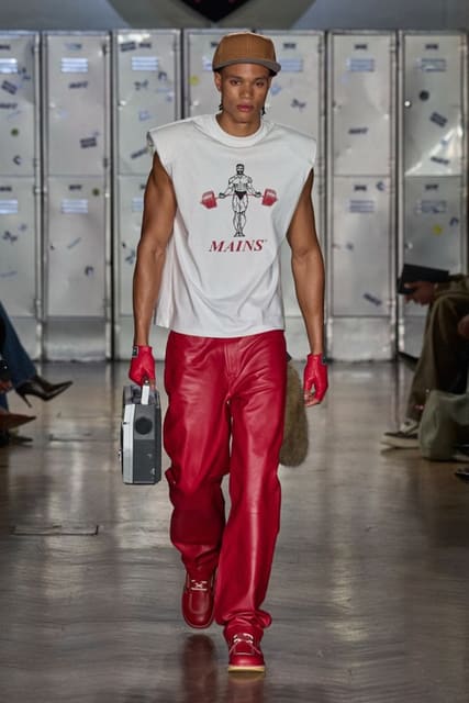 Mains S/S 25 Show — Mains