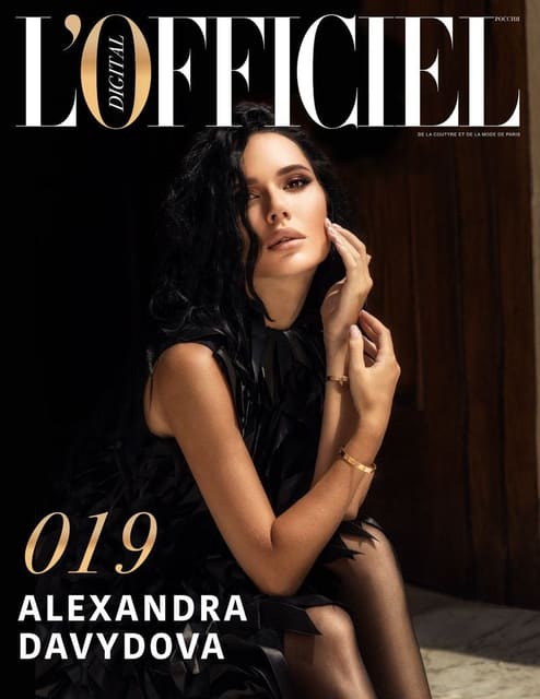 L'Officiel Russia 019 digital Cover by Mauro Lorenzo — L'Officiel Russia
