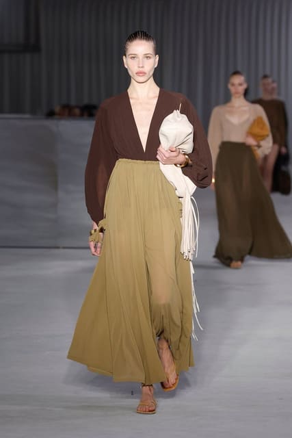 Philosophy di Lorenzo Serafini S/S 25 Show — Philosophy