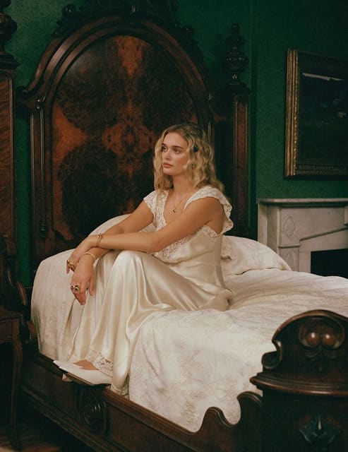 Erin Cromwell — 6