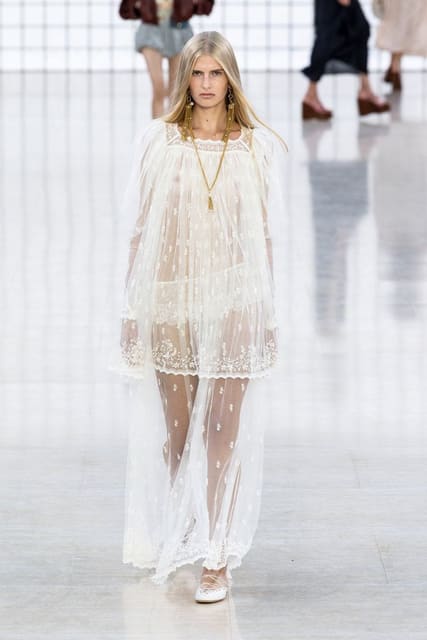 Chloé S/S 25 Show — Chloé