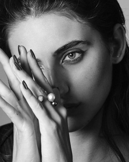 Limited Edition n5 — Pearl Variation Ring Campaign — Repossi