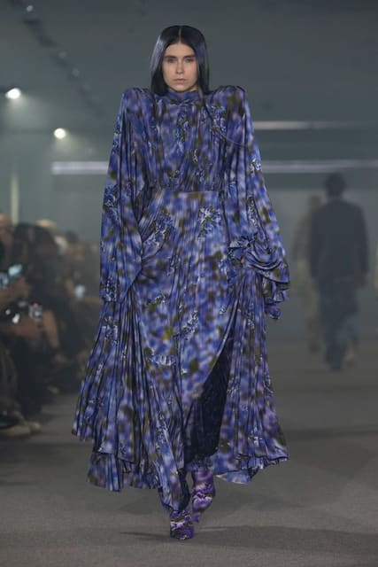 Vetements S/S 25 Show — Vetements
