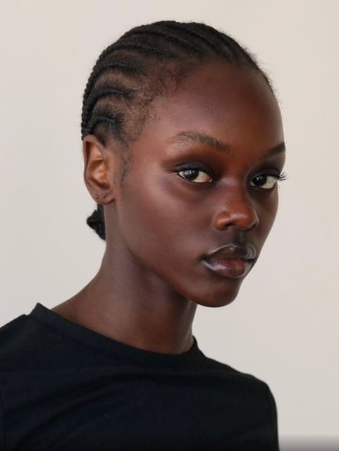 Awèng Malou